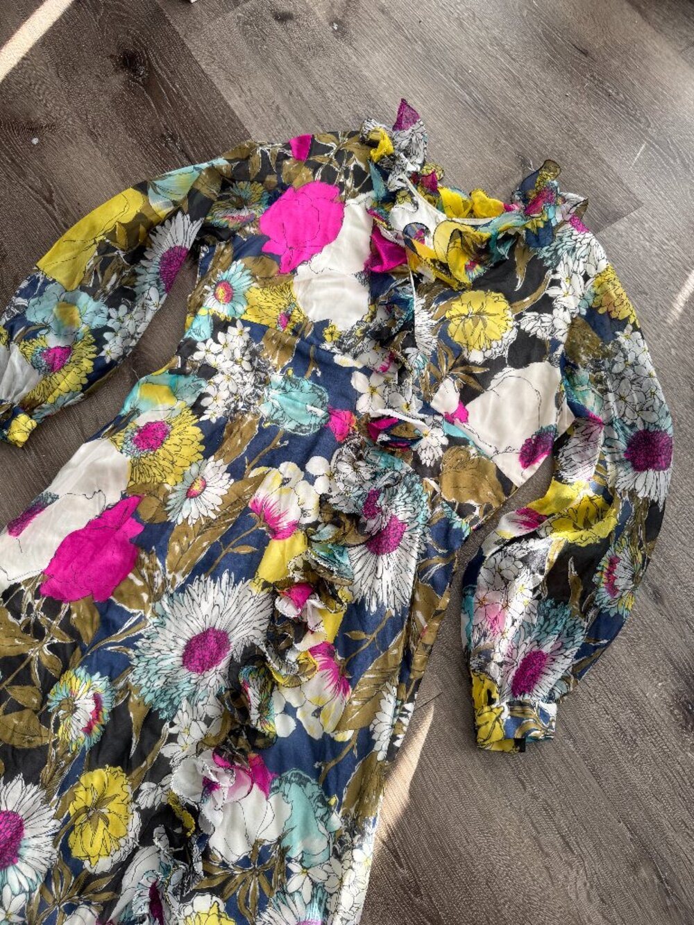 RARE Vtg 60s 70s chiffon frilly floral print maxi dress with neck ruffles / M-L